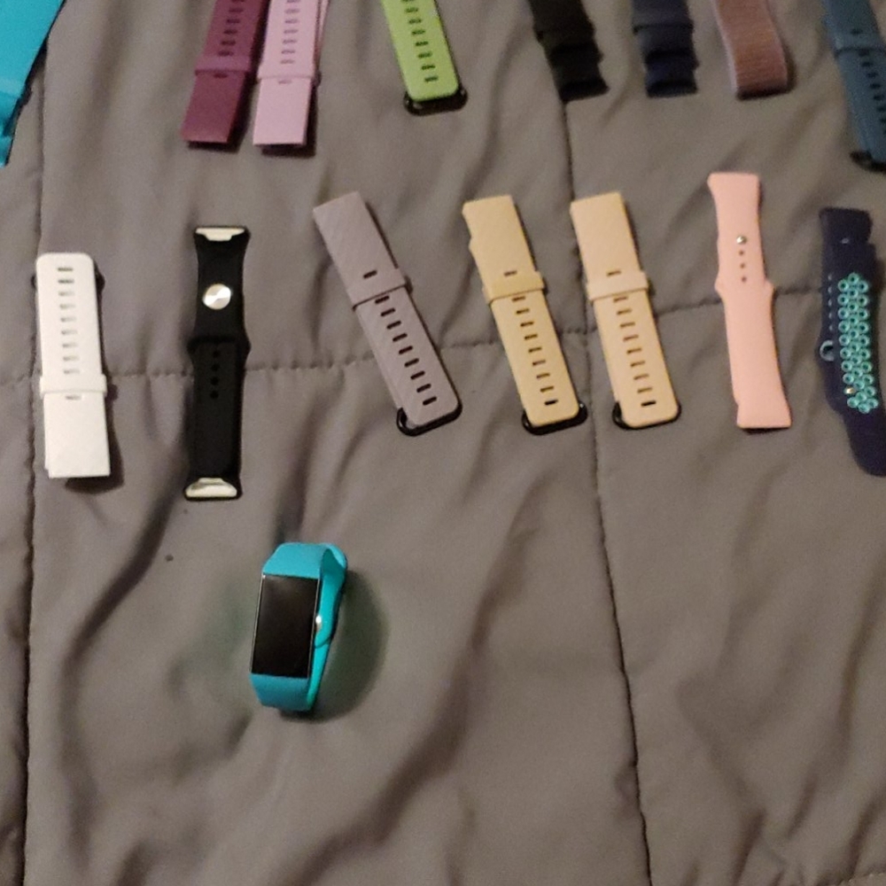 😱Interchangable bands charge 3 - Picture 4 of 5